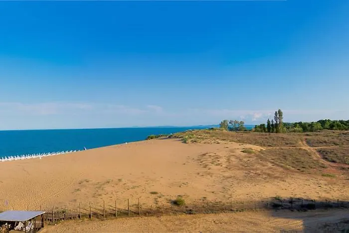 公寓 Kristal 内塞伯尔